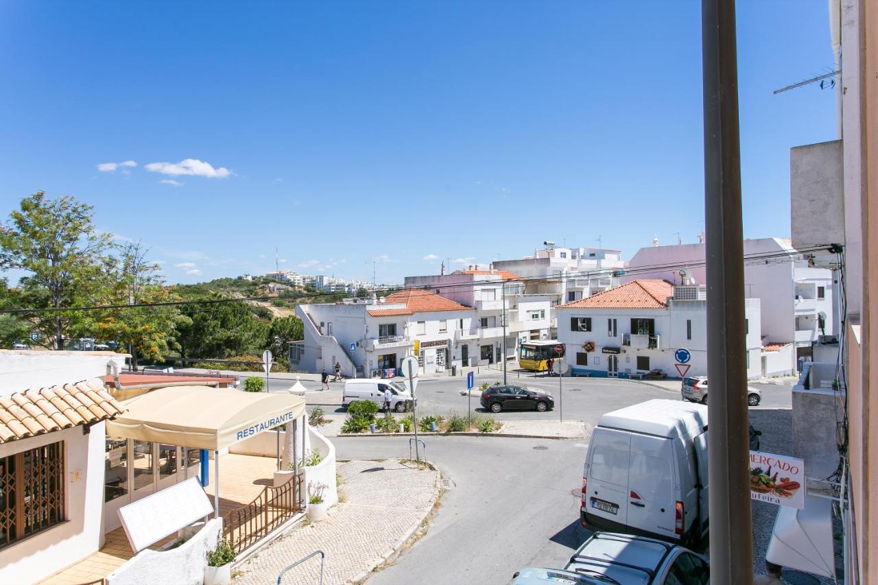 Casa Amarela Guesthouse Albufeira Exterior photo